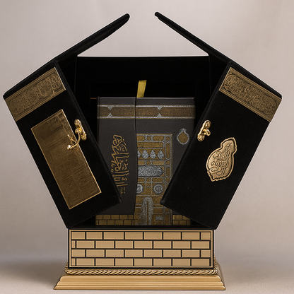 Kâbe Maketi Açılır Set – Kadife Kaplı Kur'an-ı Kerim